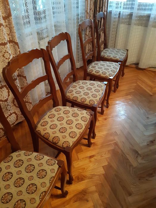 Jadalnia – stół + 6 krzeseł dębowych - klasyk.