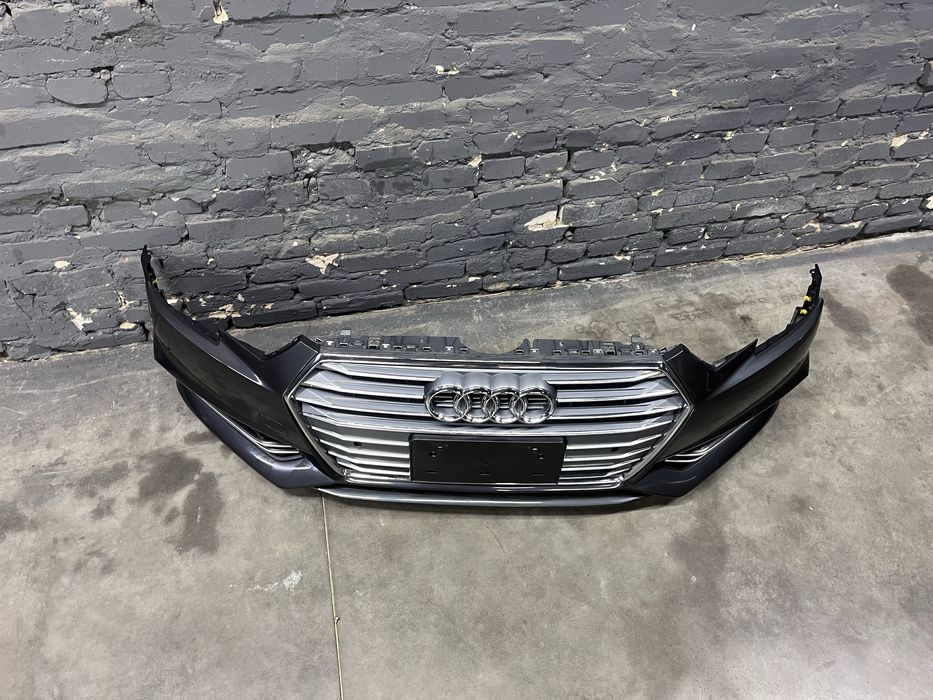 Бампер перед audi A4 B9 S-line еслайн до рест 2016-2018 америка цілий!