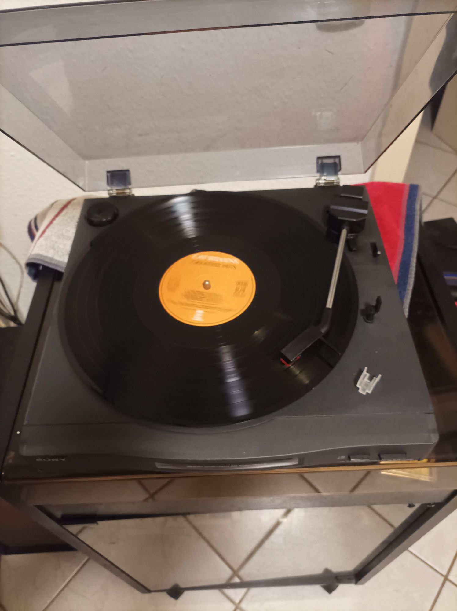 Gramofon Sony PS-LX49P vintage, super 12 volt