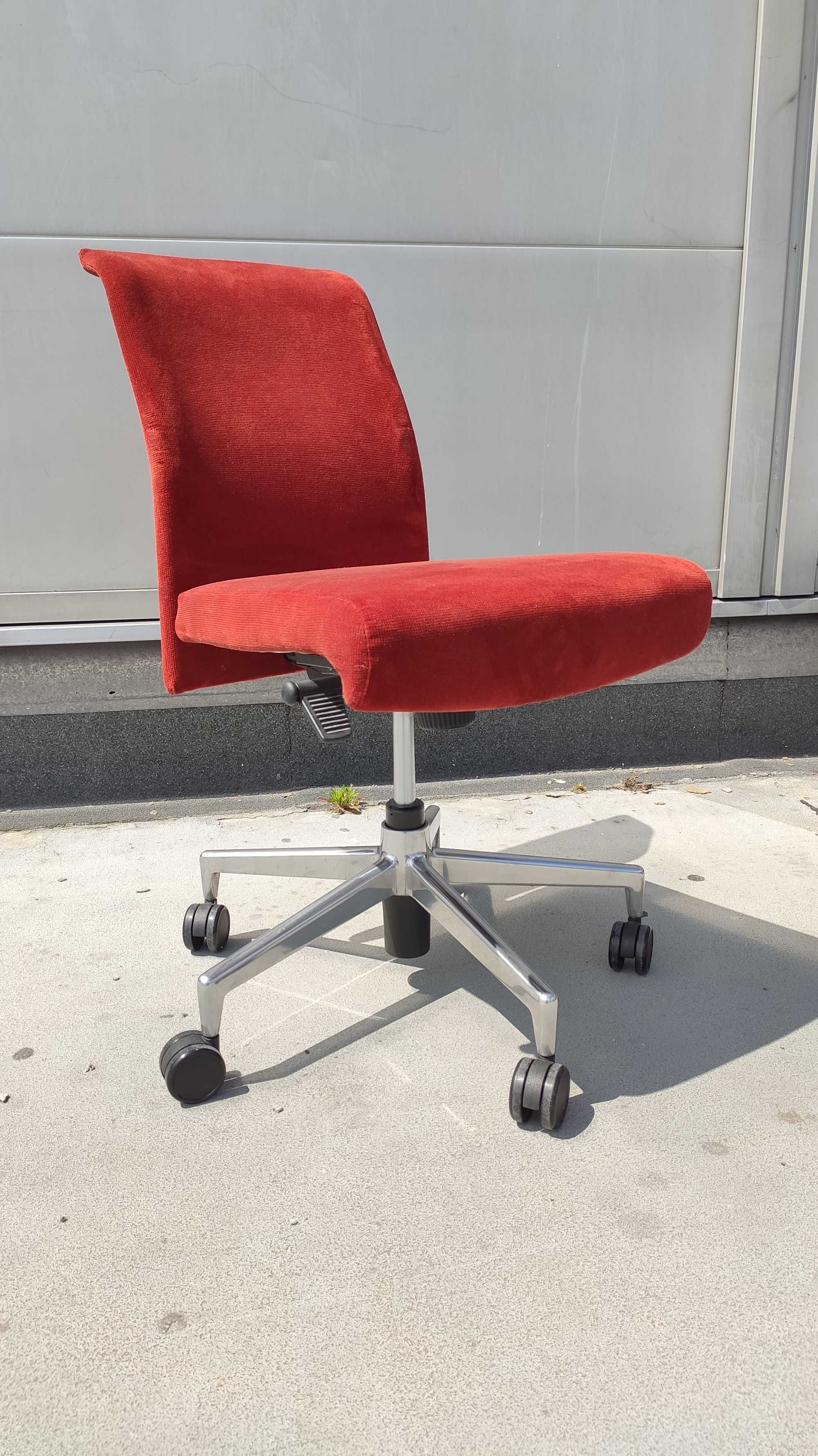 czerwone krzesło fotel obrotowy z regulacją do komputera - 4szt
