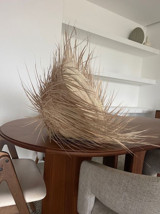 Abajour em Palma OFERTA DA LÃMPADA , formato balão