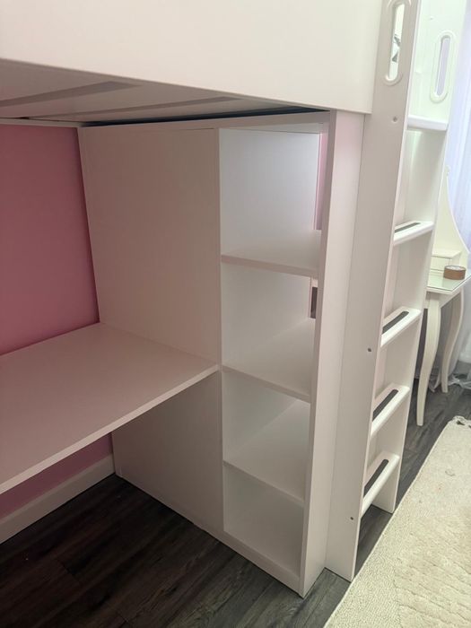 Łóżko piętrowe z biurkiem i szafą ikea smastad