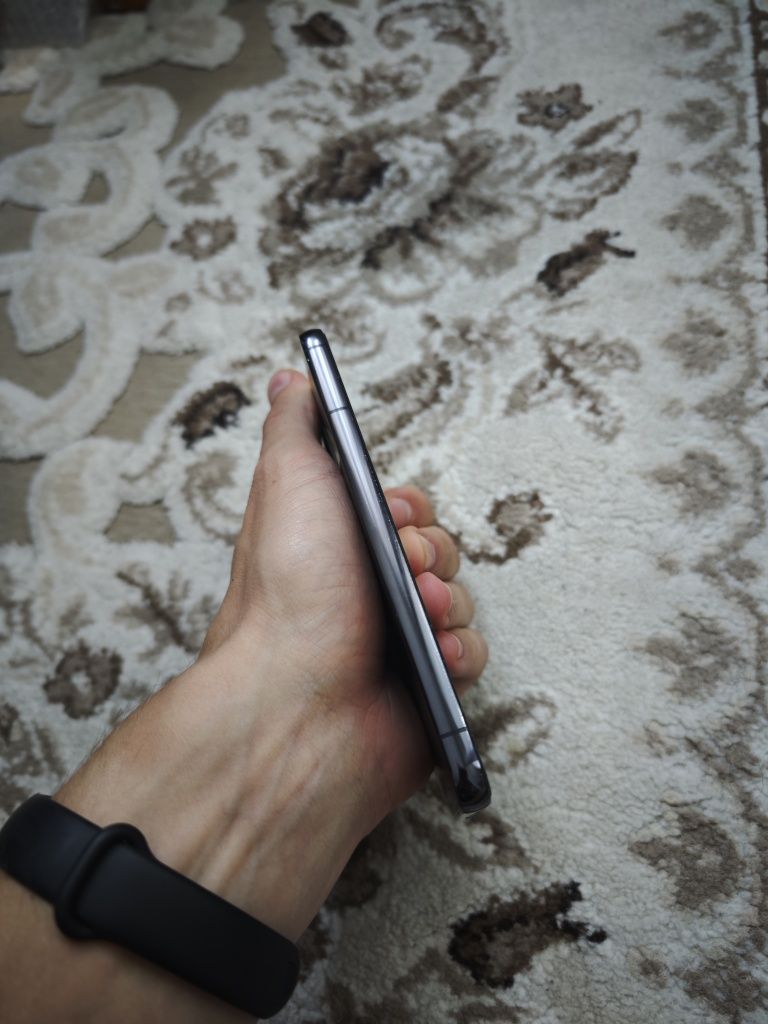 Телефон Samsung s22 128 офіційний