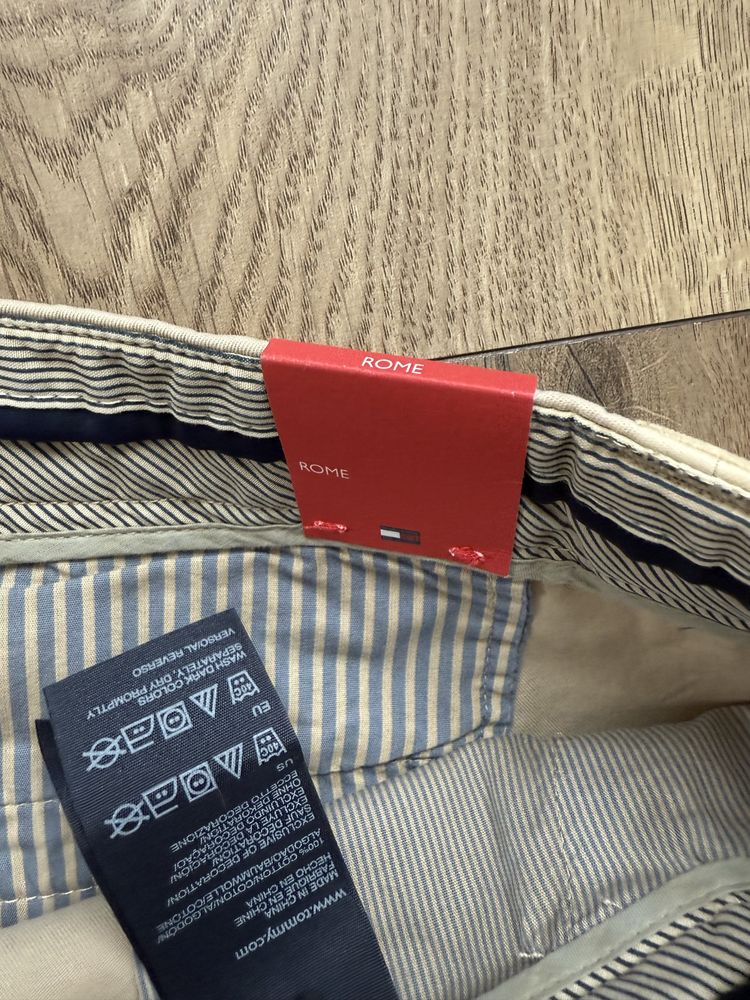 Tommy Hilfiger chinosy Rome rozm. 40 nowe