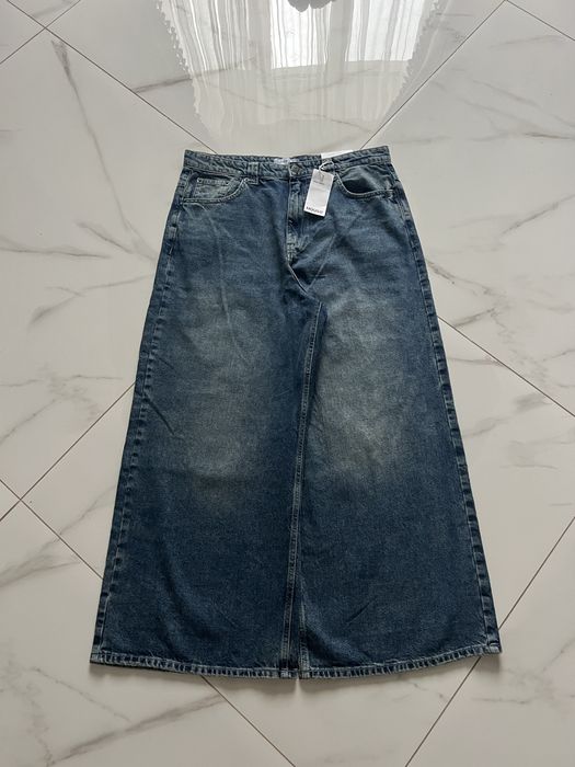 Bershka mega baggy, super baggy, slater fit , jnco, jaded london type