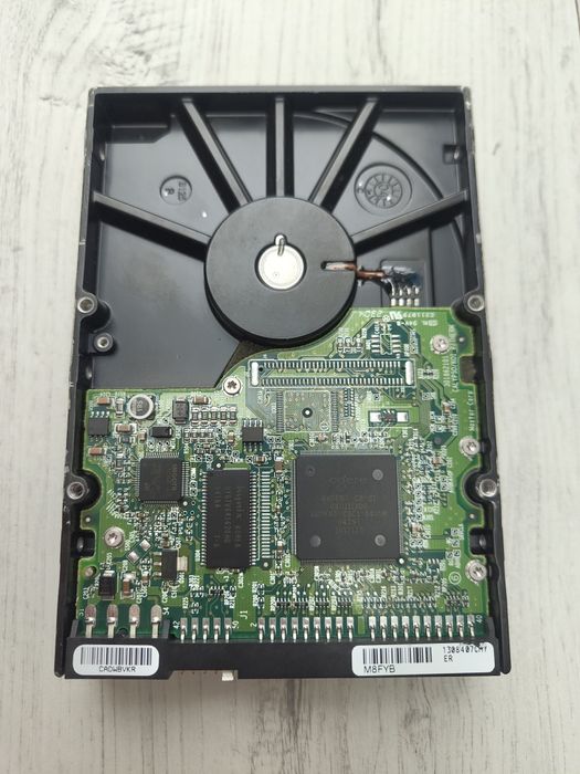 Dysk twardy Maxtor DiamondMax Plus 9 120GB ATA/133 HDD