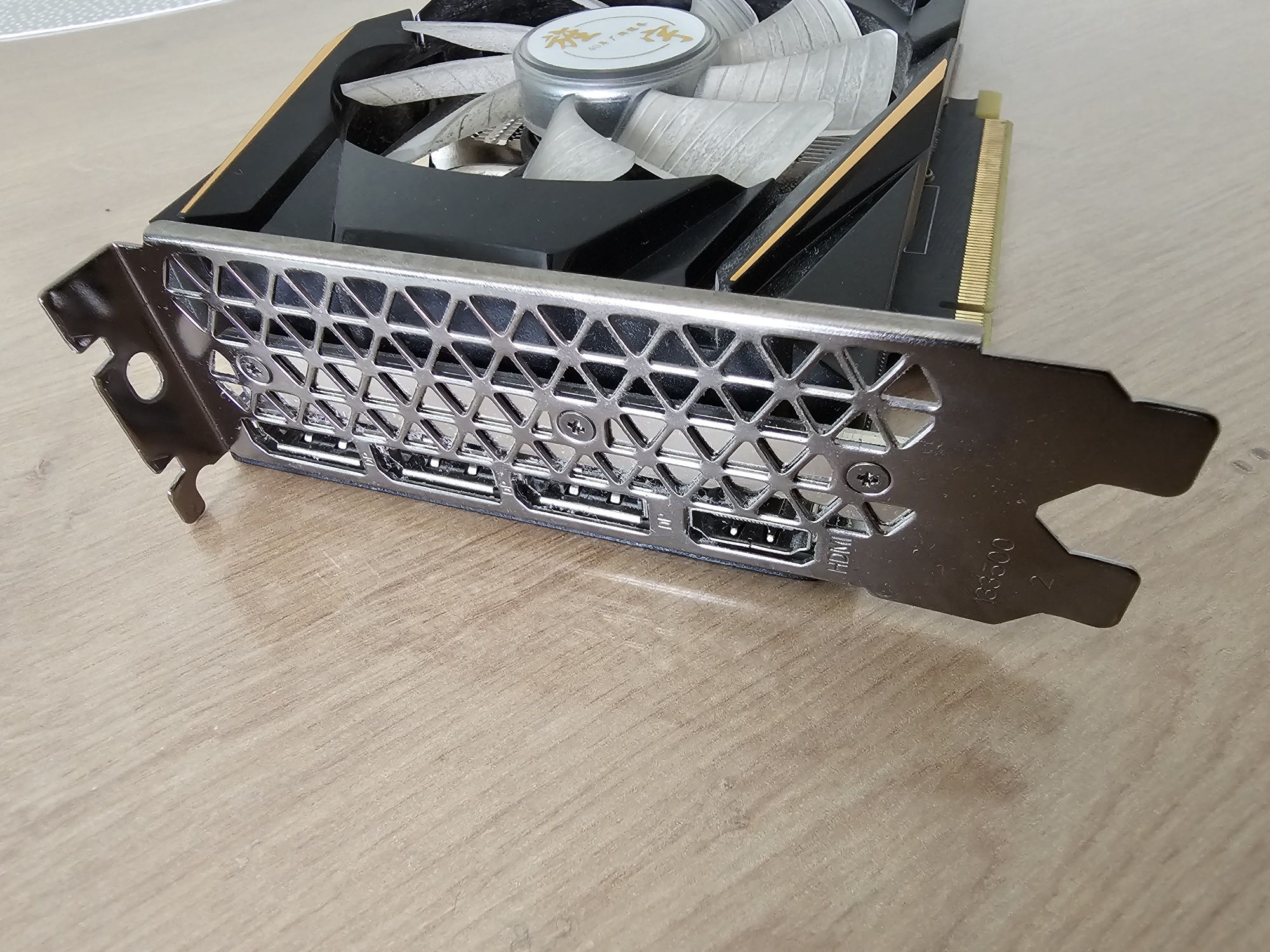 NVIDIA GeForce RTX 3060 12GB LHR X-GAME – super stan!