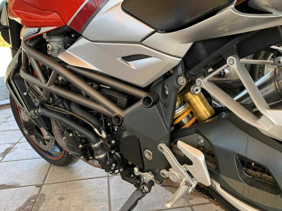 MV Augusta Brutale 1090RR