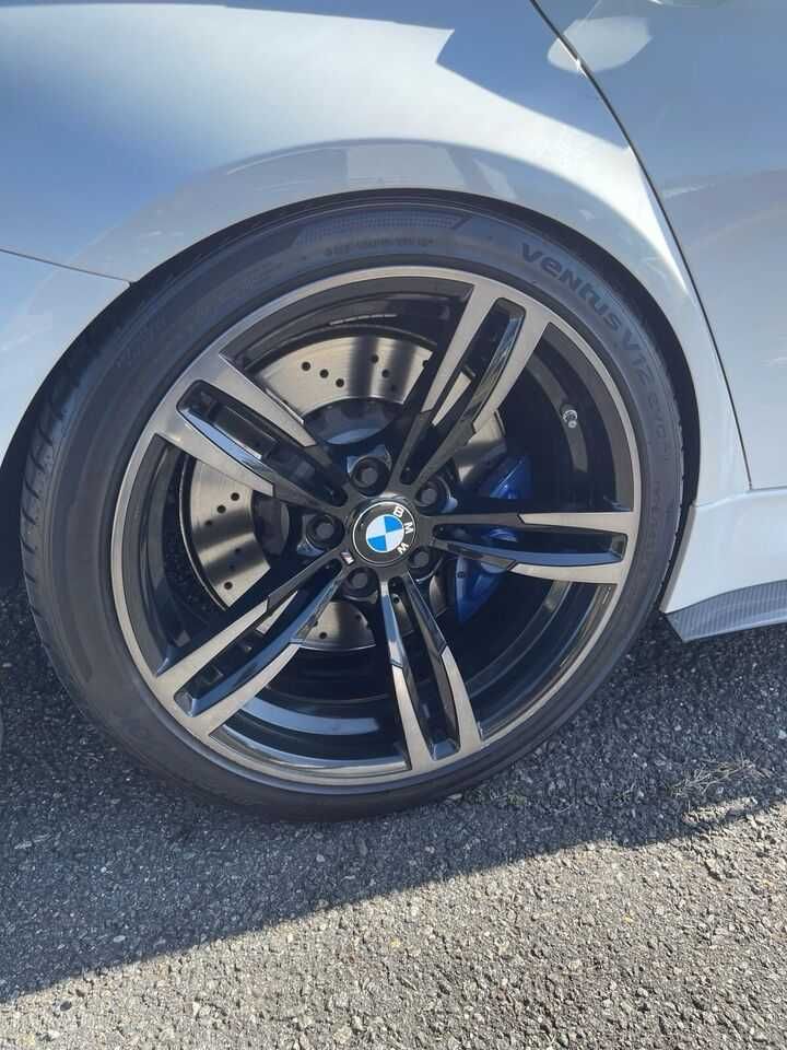 2018    BMW   M3