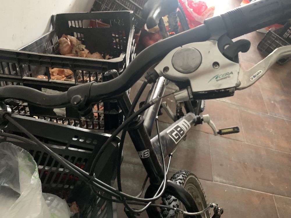 Bicicleta por 120€ estado bom