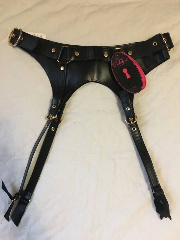 Пояс шкіряний для панчіх hunkemoller