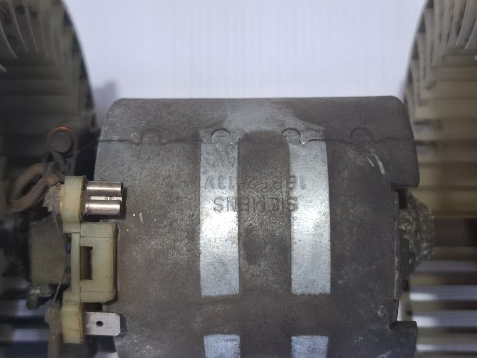 Мотор печки двух крыльчатка Siemens, Bosch Мерседес w124