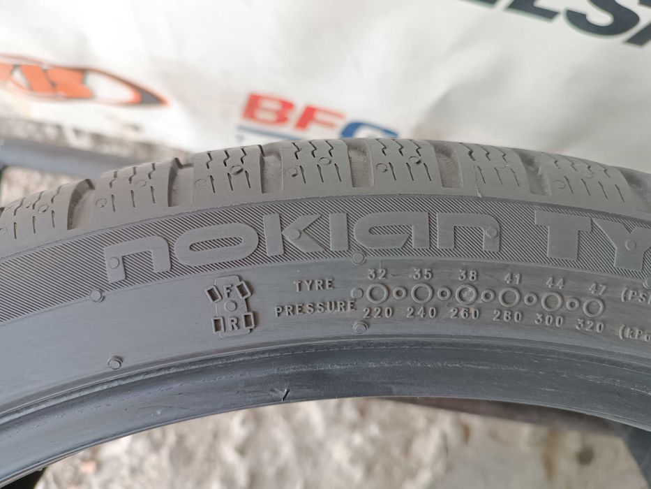 Зимові шини 245/35 R20 Nokian wr snowproof p	7,2мм
