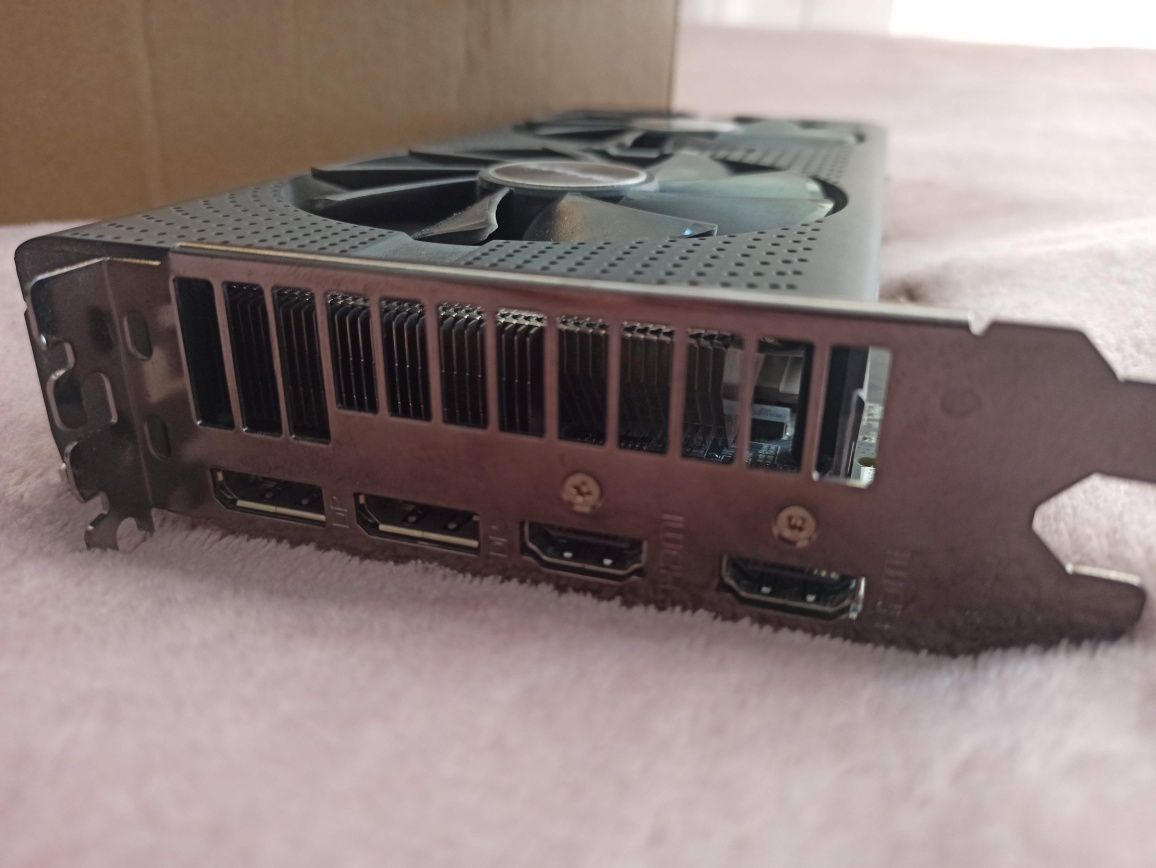 Karta graficzna AMD Sapphire Pulse Radeon RX570 4Gb