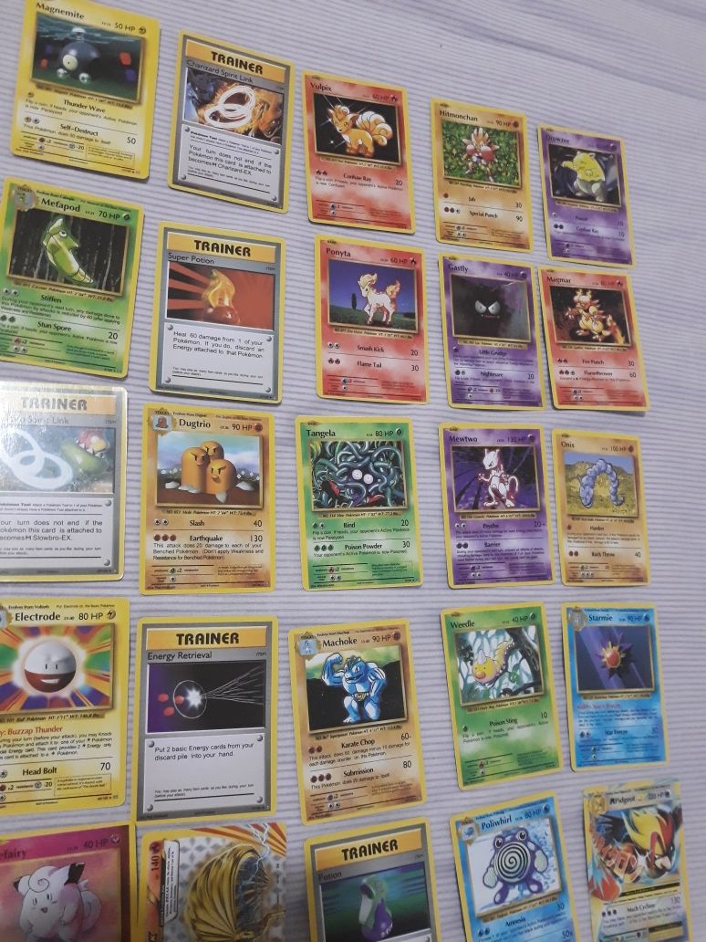 76 cartas pokemon evolutions