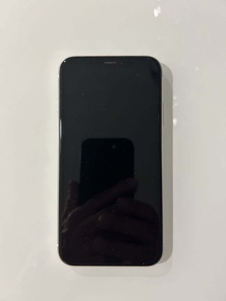 Iphone Xr - 64 Gb