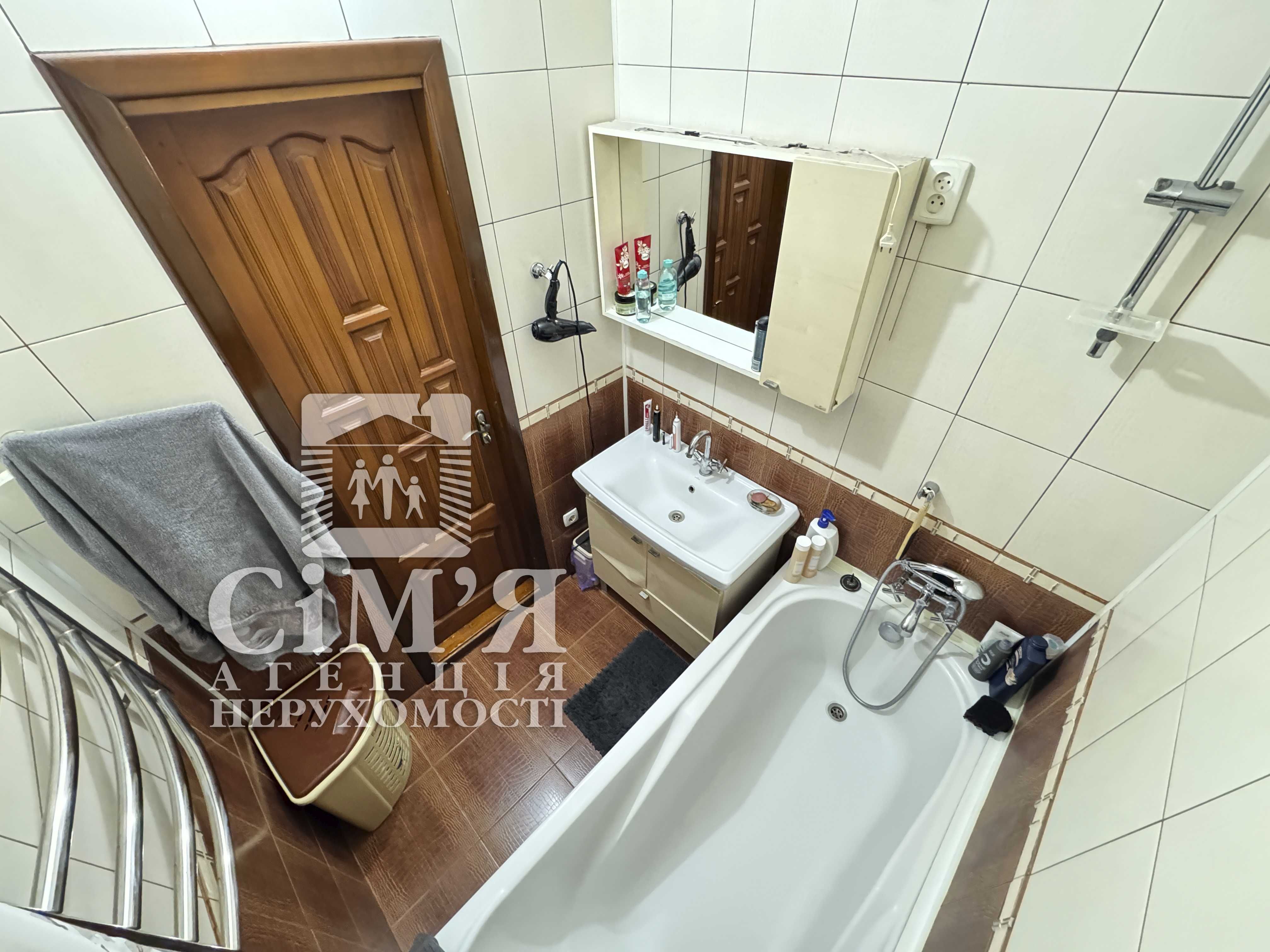 Продам 2-кім квартиру в новому будинку по вул. Зодчих в р-ні Поділля