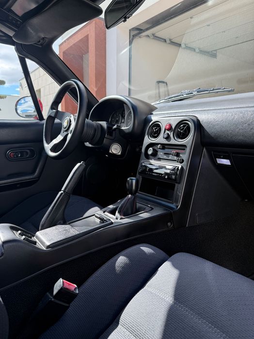 Mazda MX-5 NA “Miata”