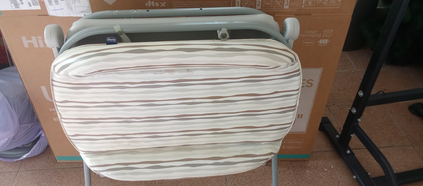 Fraldário com banheira Chicco