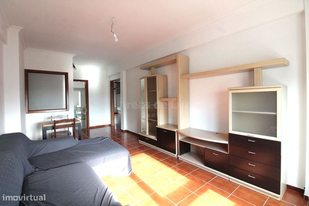 Apartamento T2 - Almoinhas - Leiria