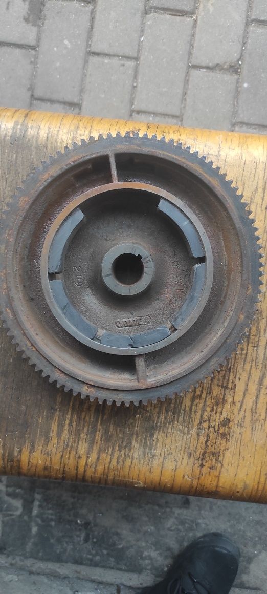 Kosiarka ciągniczek Tecumseh 11HP-15HP Wałek rozrządu-i inne części