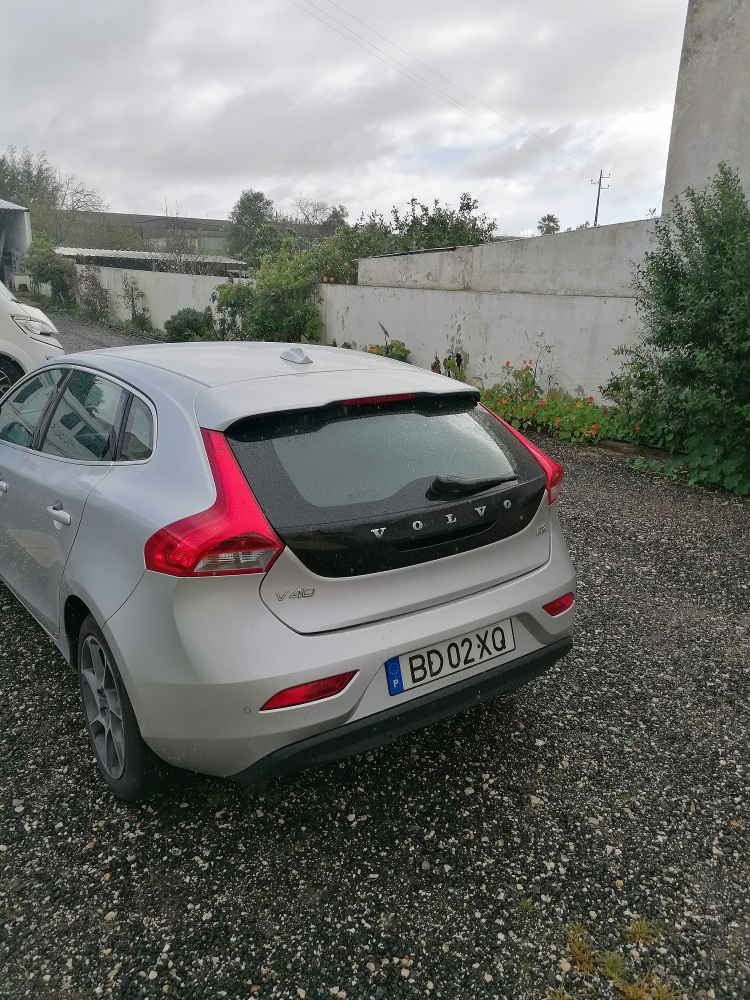 Vendo volvo v40 D2 de  2015