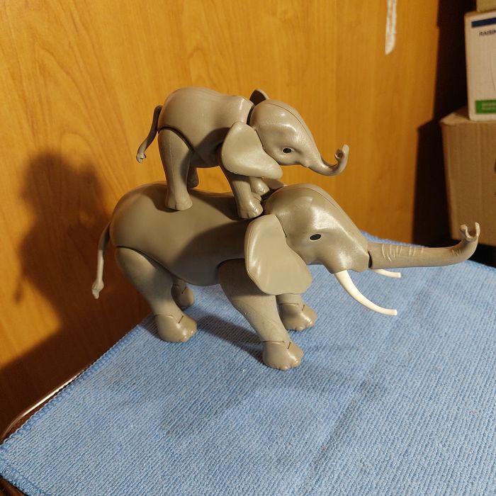 Игрушки,  игрушка Европа, слон,  Слоники,