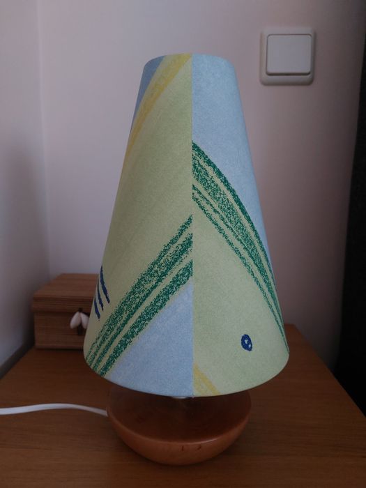 Candeeiro de quarto de criança