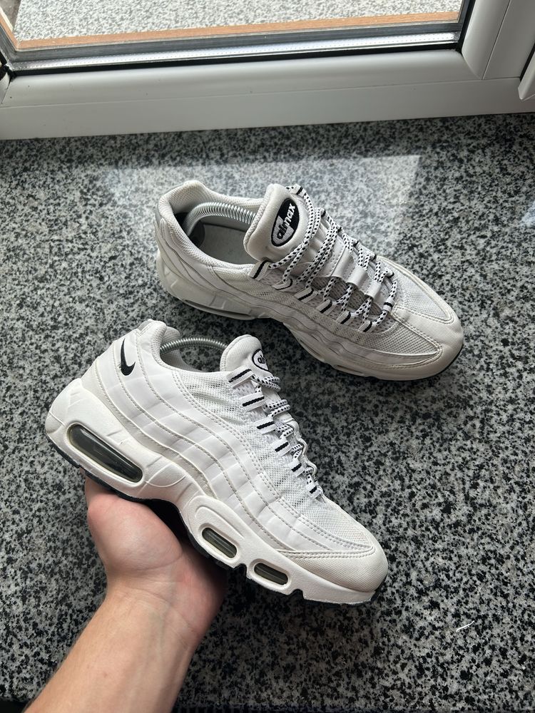 кросівки Nike Air Max 95 ,39 розмір
