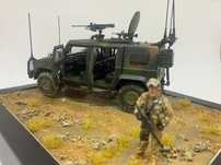 Soldado italiano NATO Afeganistão e LMV Lince