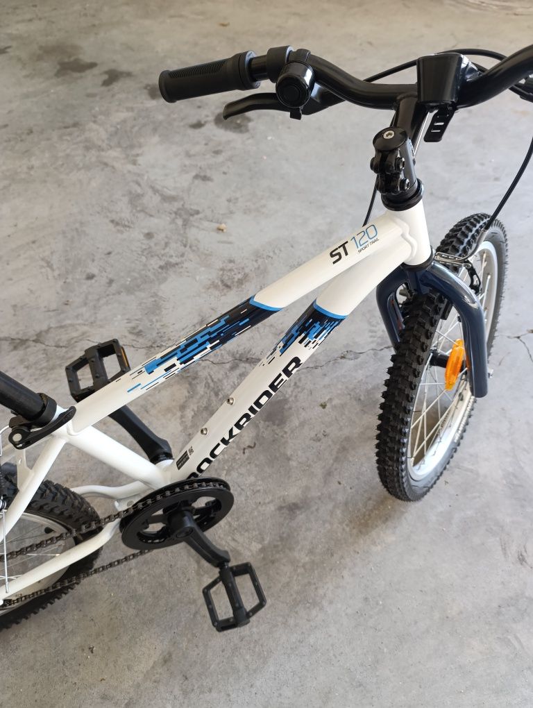 Bicicleta infantil como nova