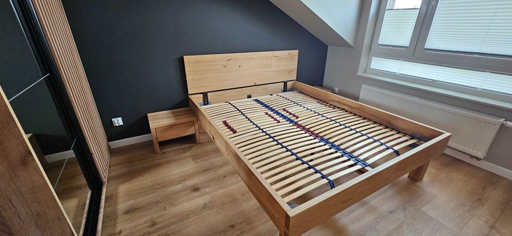 Szafka nocna drewniana