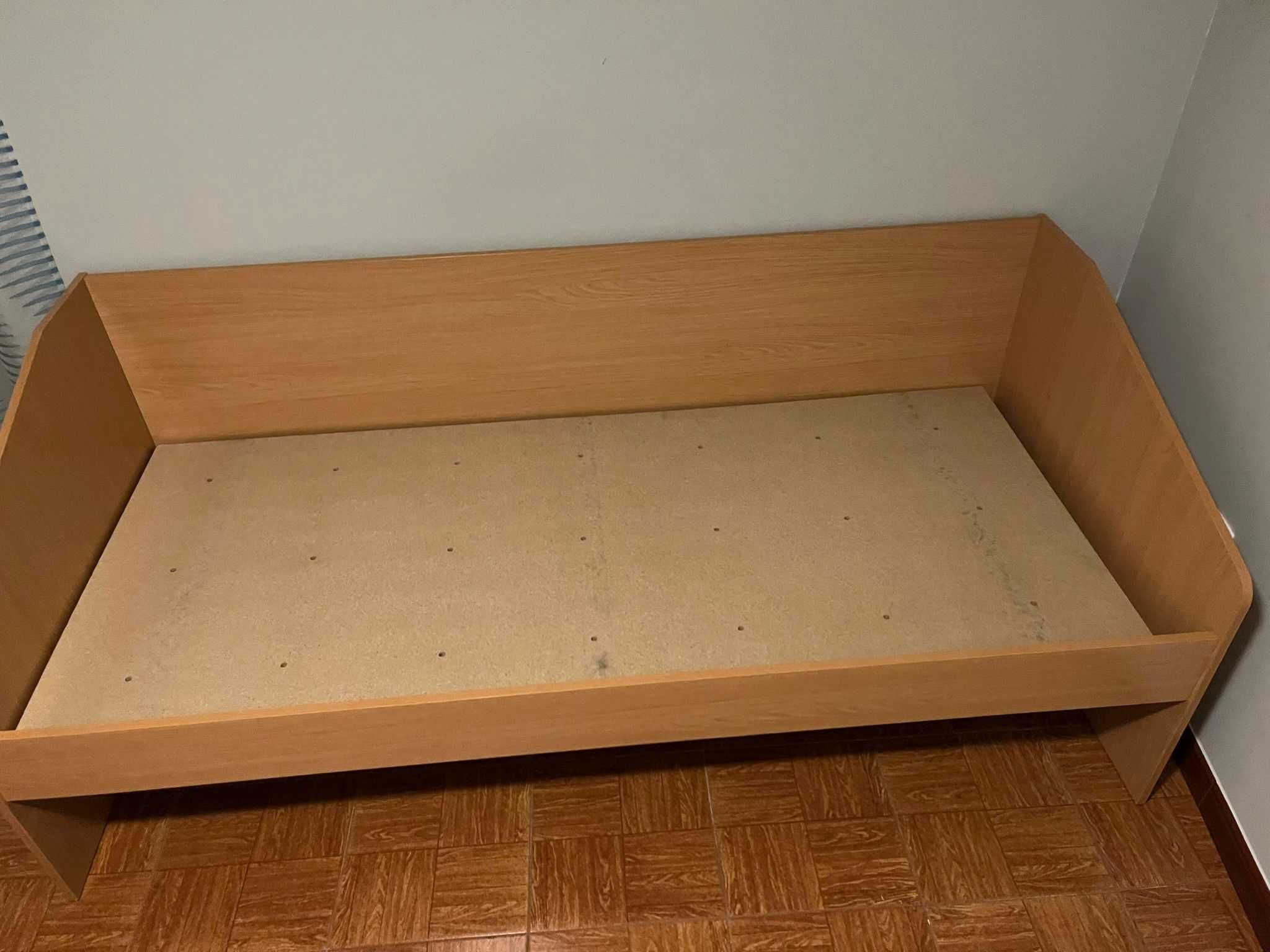 Cama solteiro com gavetao