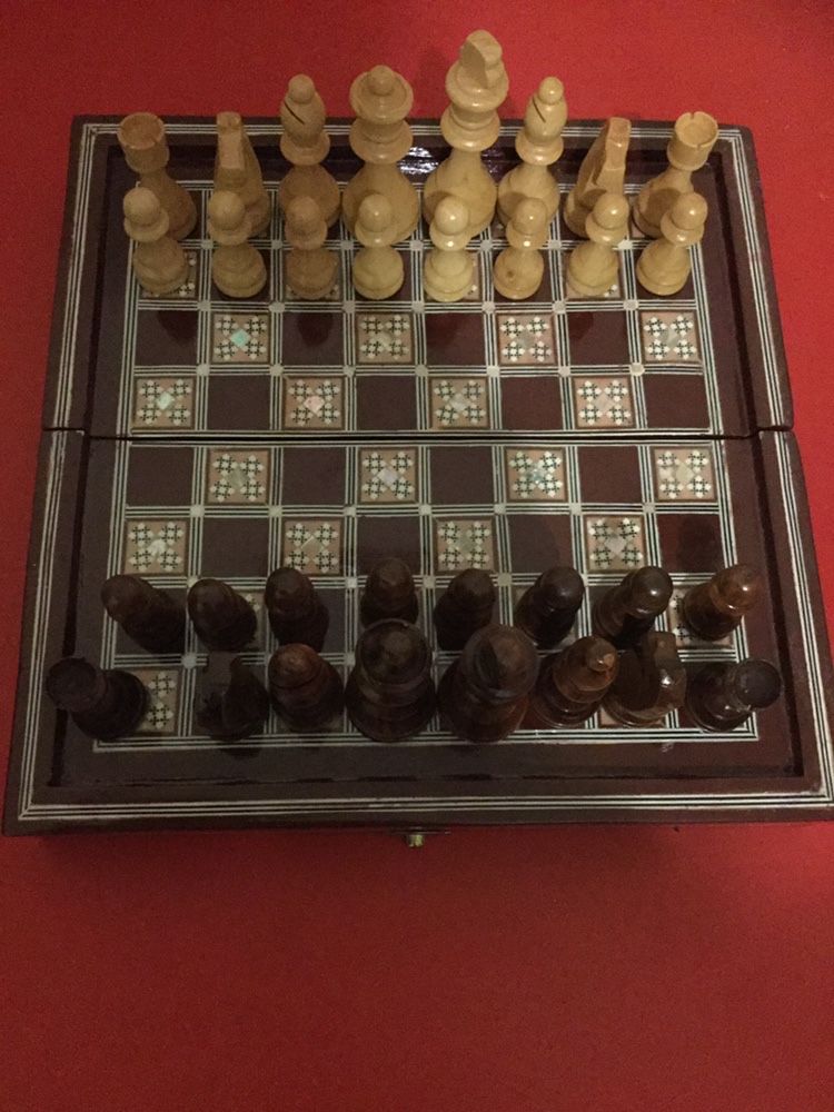 Шахматы иранские новые