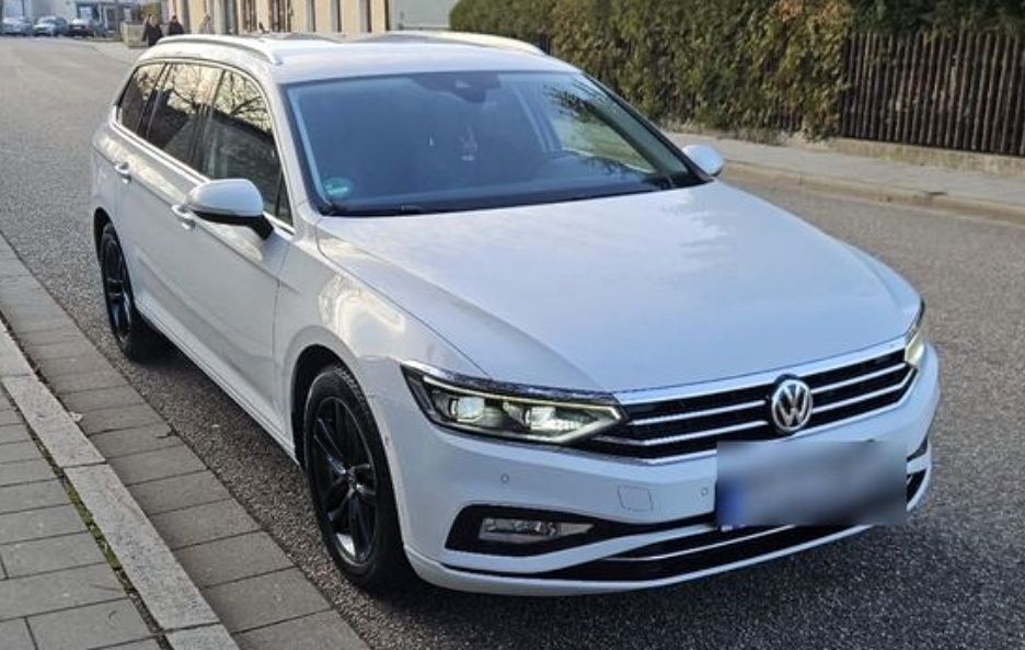 Alufelgi Vw 17" 5x112 z oponami 215/55 R17 Passat B8 B7 Arteon Skoda