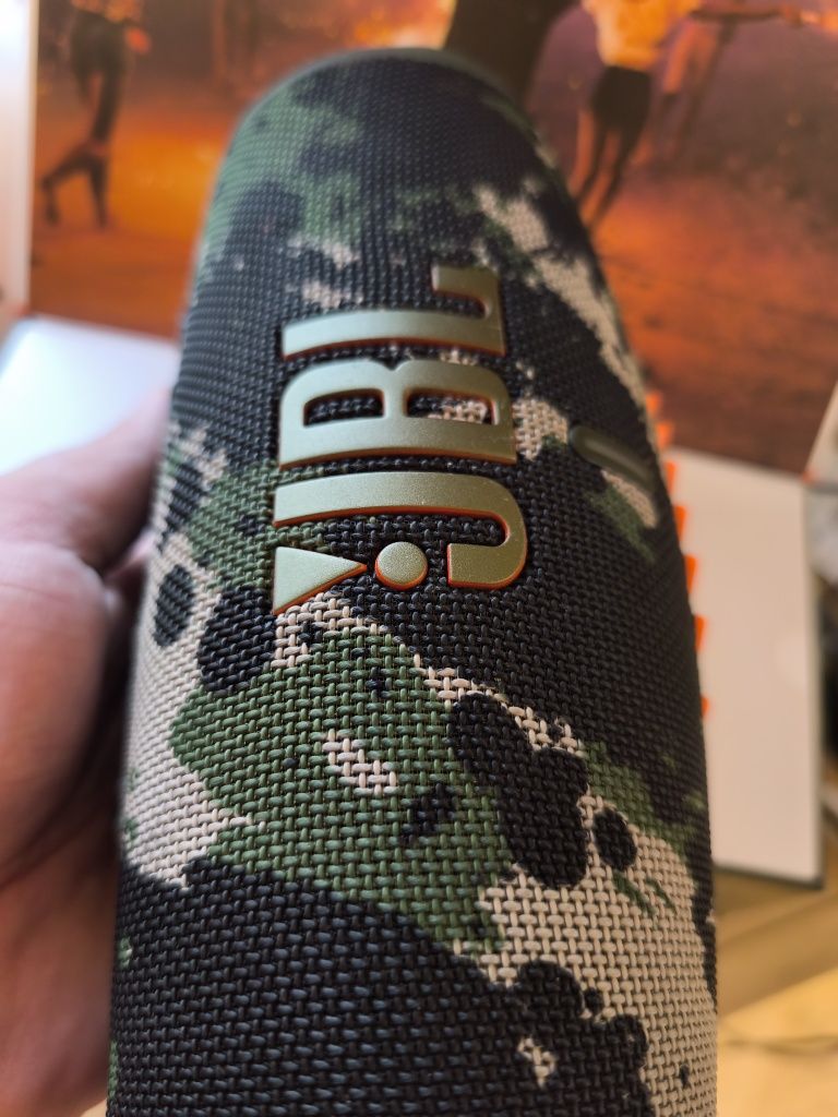 JBL charge 5 Squad
