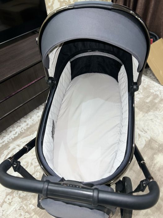 Дитячка коляска Carrello ultimo 2в1