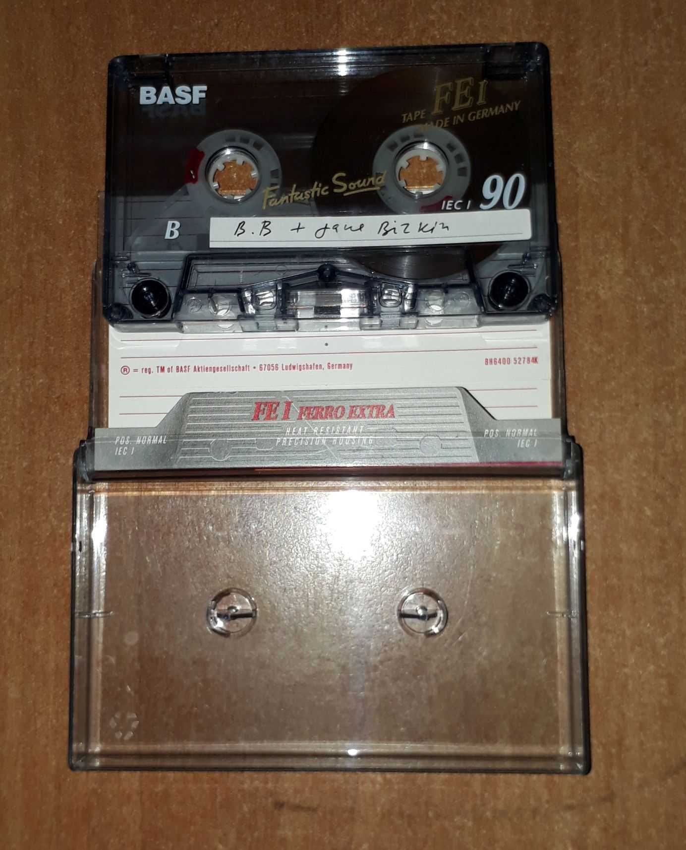 Аудио-кассета BASF Брижит Бардо французская эстрада 70-е