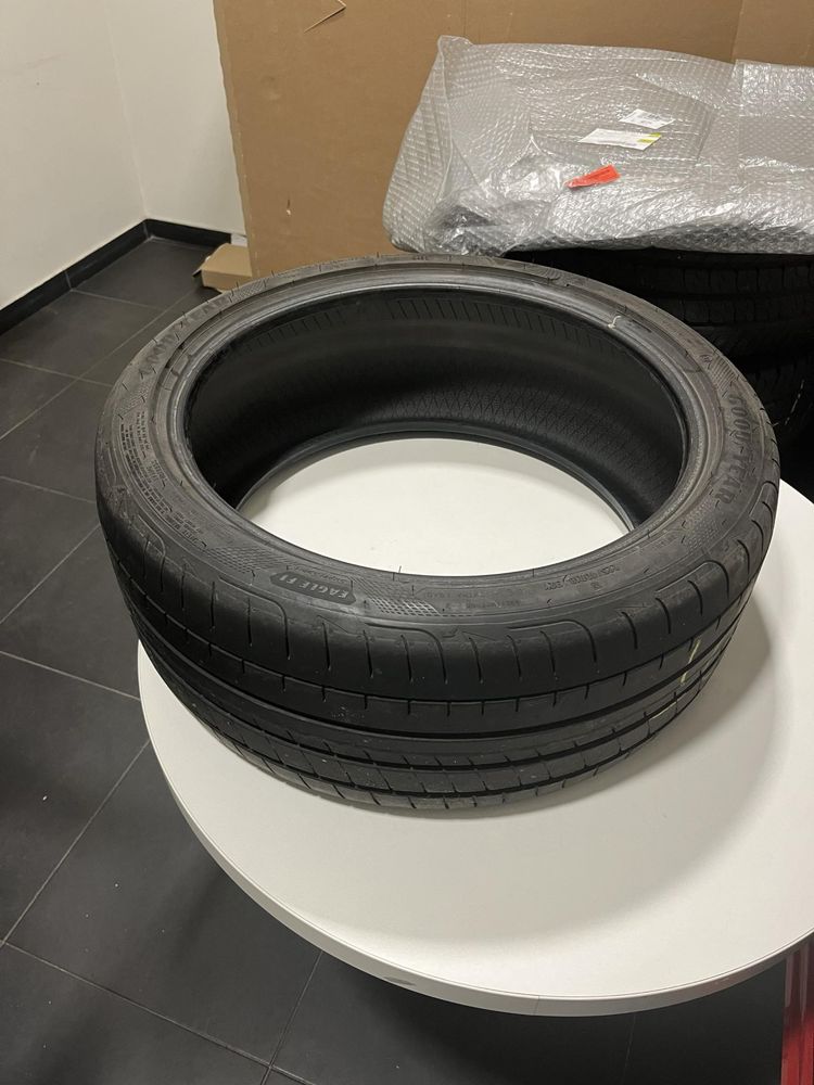 Opony letnie 225/40/18 Goodyear Eagle F1 Super Sport DOT 0423 92Y