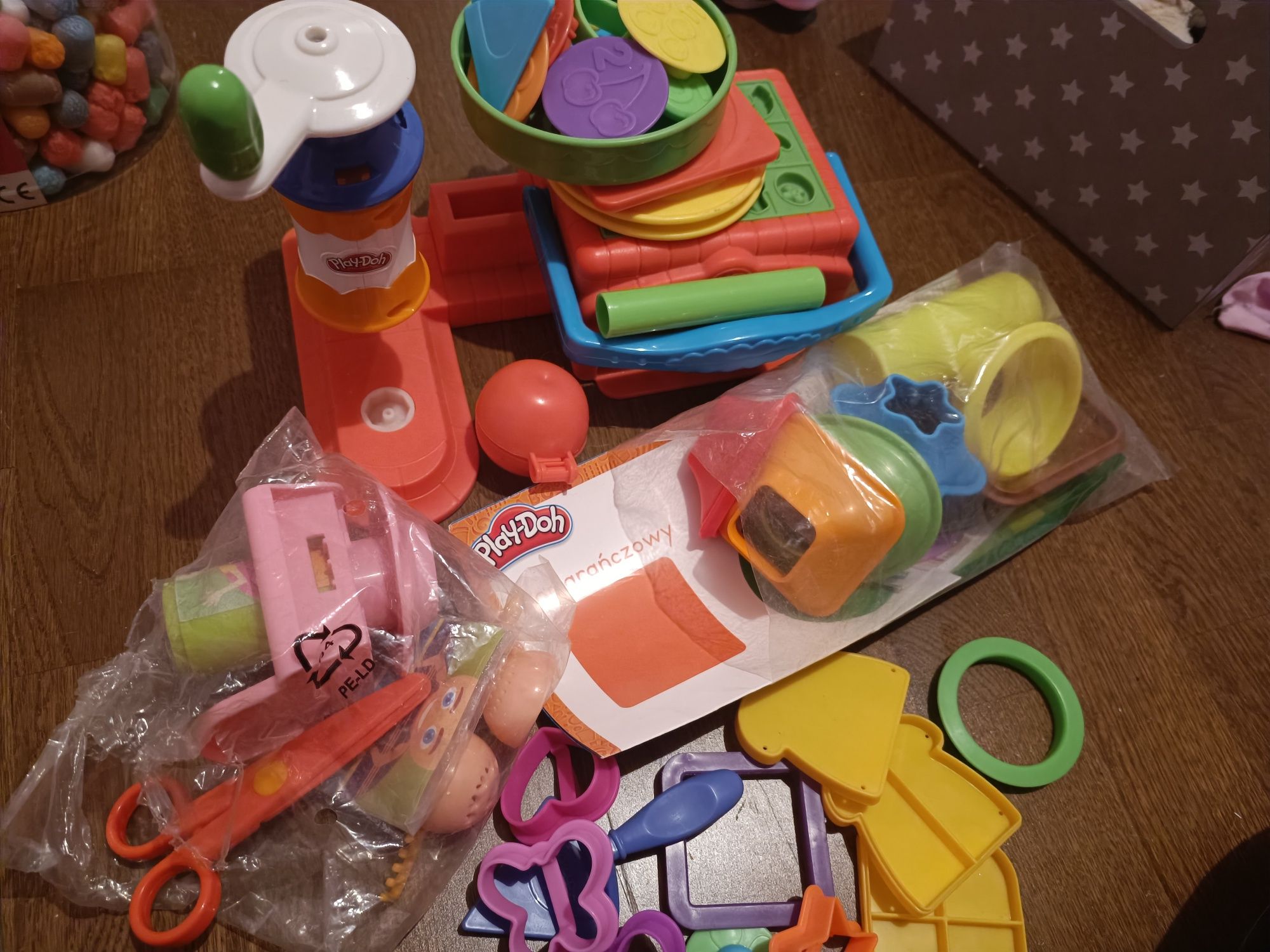 Playdoh pizzeria, fryzjer, ksztalty i kanapka