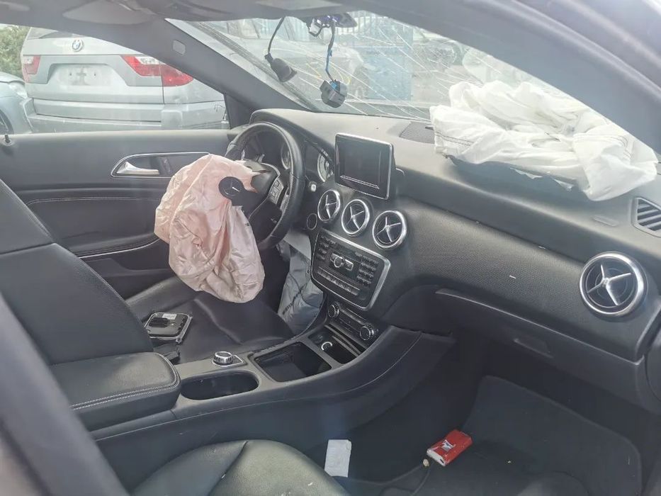 Peças Mercedes Class A 180 1.8 do ano 2012
