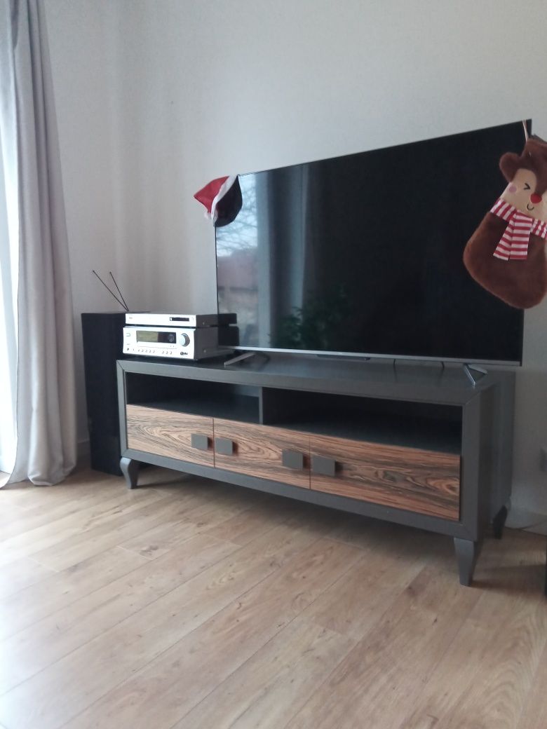Witryna x 2 i szafka RTV