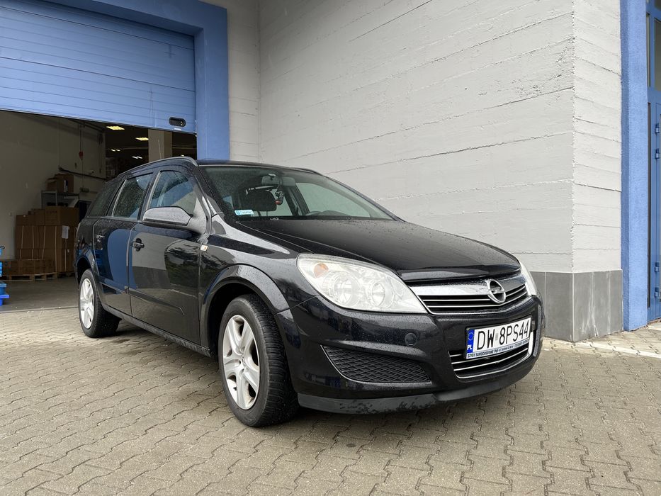 Opel astra h 2008 1.6 benzyna