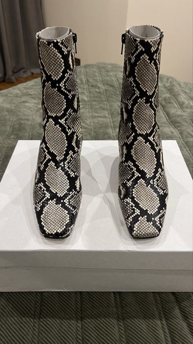 Ботільони Arket snake print