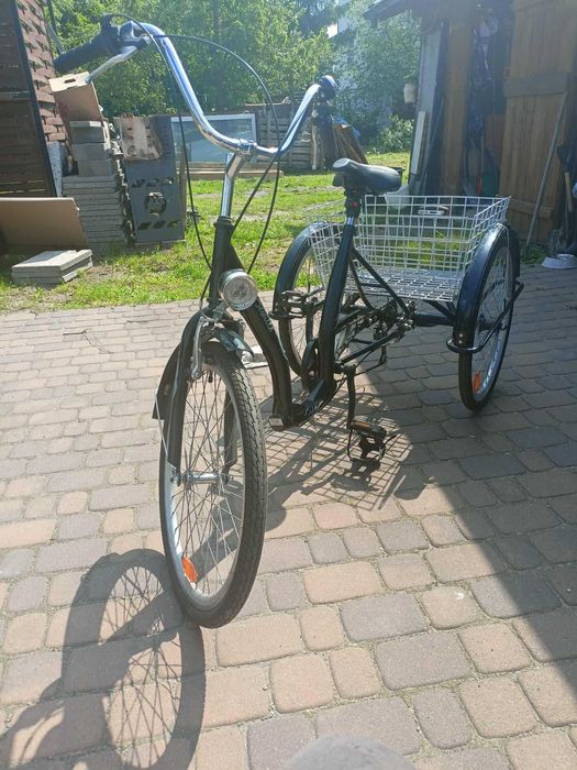 Rower trójkołowy (trike]