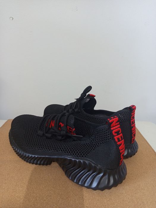 Buty robocze z metalowym noskiem rozm 42