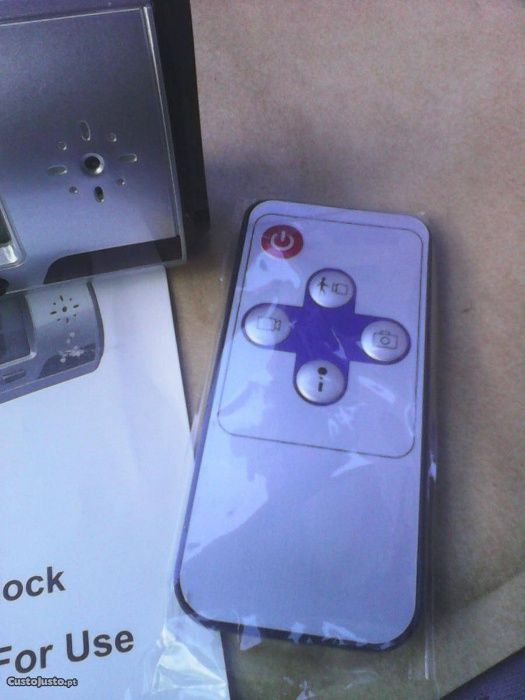 Hidden camera alarm clock64552361842177121