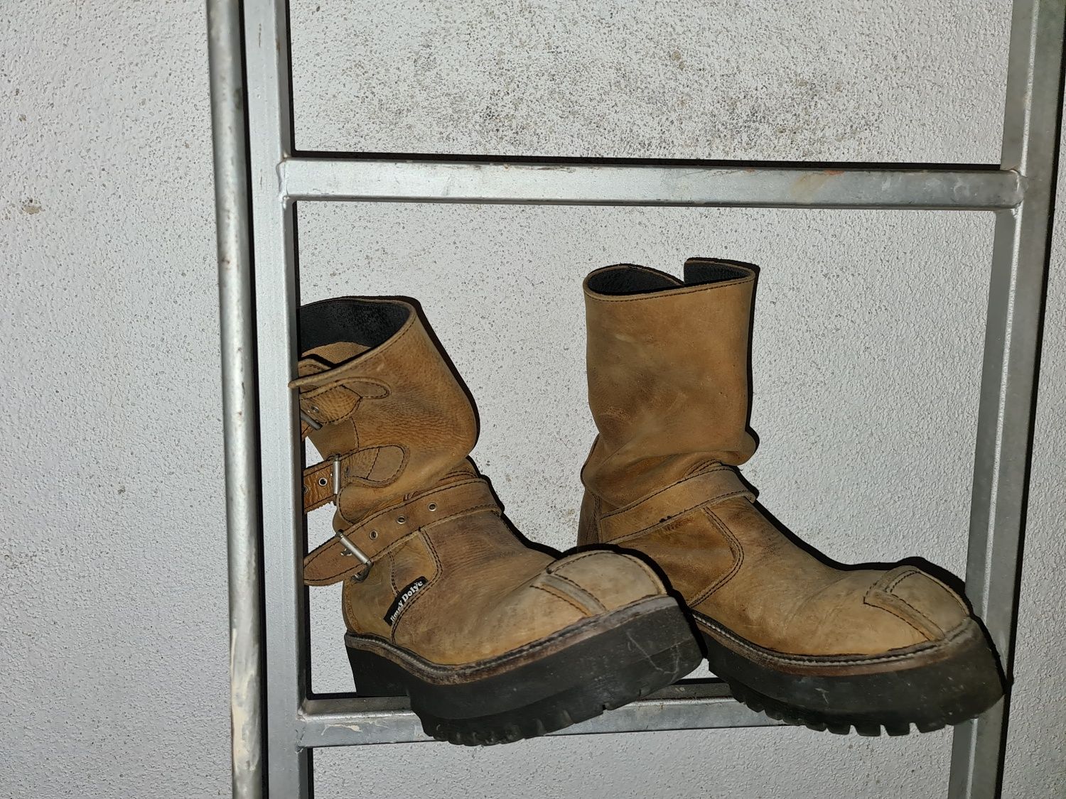 Botas jimmy doll