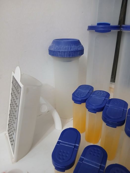 Посуд Tupperware, компактуси для сипучіх та дрібниці ВІД 100 ГРН