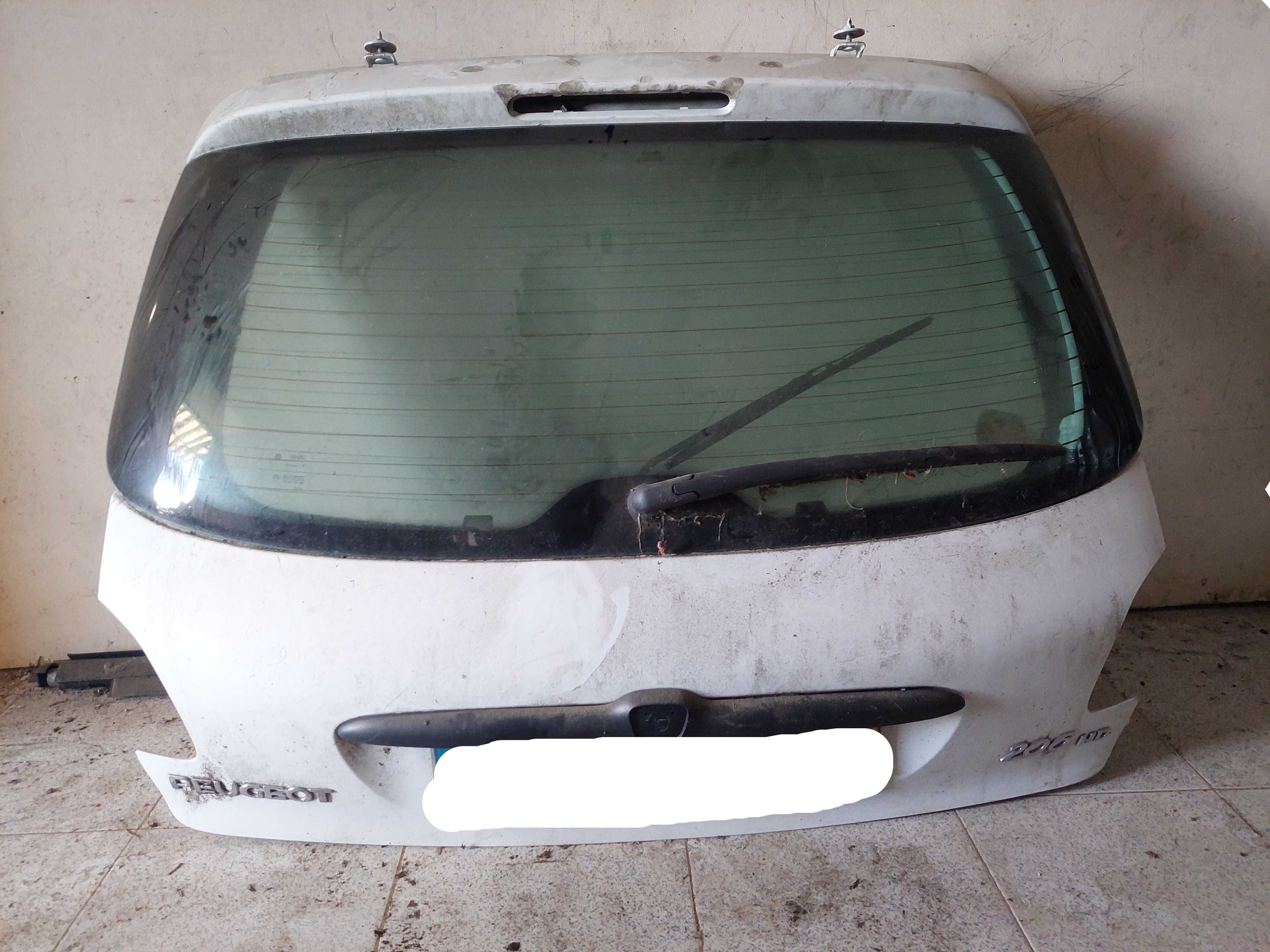 Portas e malas para vários carros